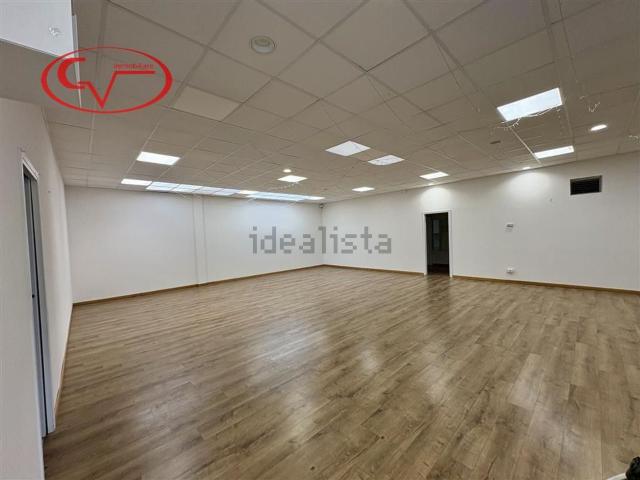 Locale in affitto di 150 m² in Via di Santa Lucia