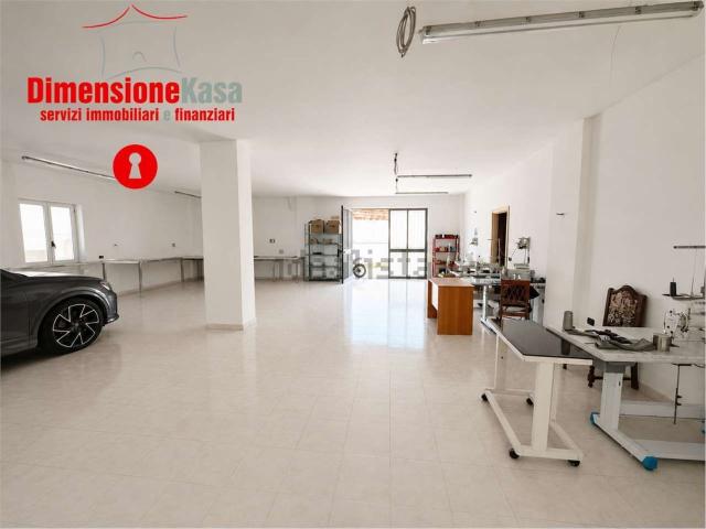 Locale in affitto di 150 m² in Via Polvica