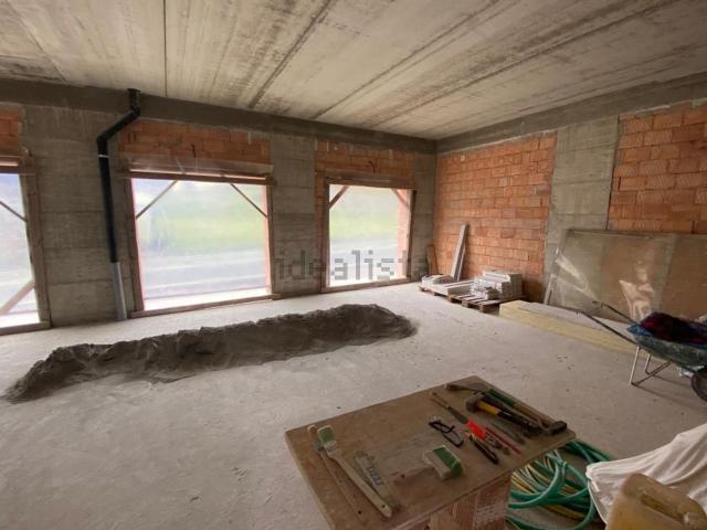 Locale in affitto di 150 m² in Via Quartaie, 4