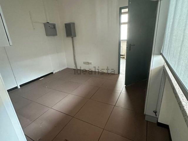Locale in affitto di 150 m² in Via Trieste, 12