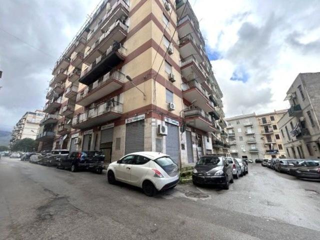 Locale in affitto di 150 m² in Fondo La Manna