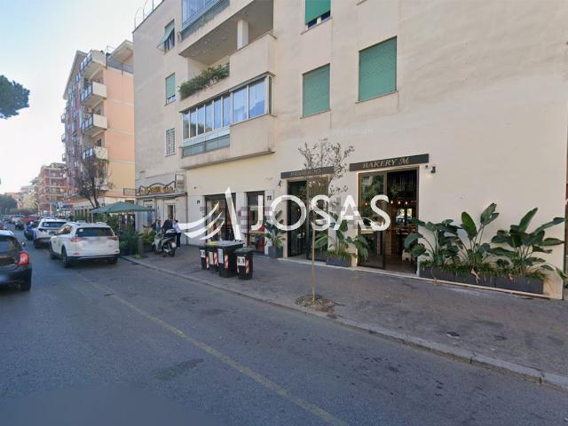 Locale in affitto di 150 m² in Piazza Irnerio, 73