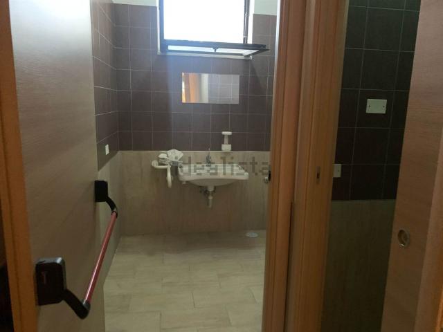 Locale in affitto di 152 m²