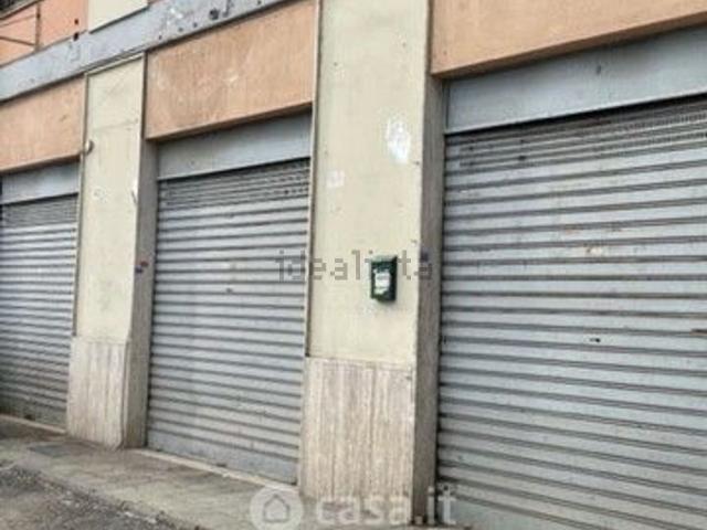 Locale in affitto di 152 m² in Piazza Fausto e Luigi Gullo, 62