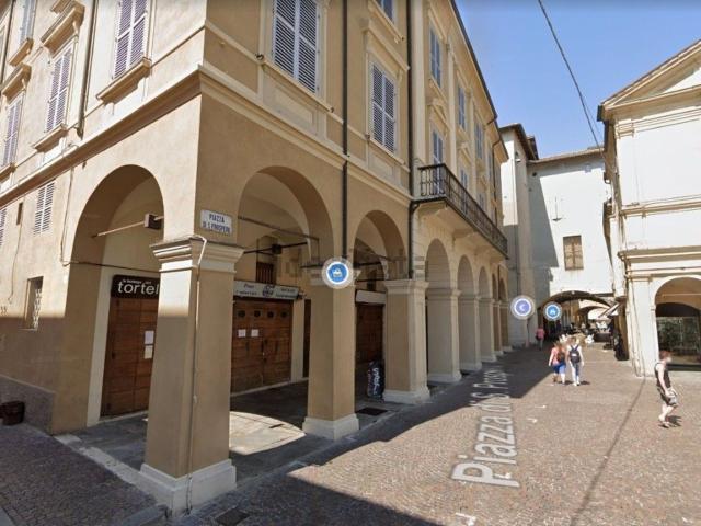 Locale in affitto di 155 m²
