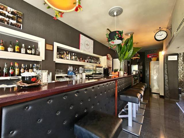 Locale in affitto di 155 m² in Via Provinciale Matino