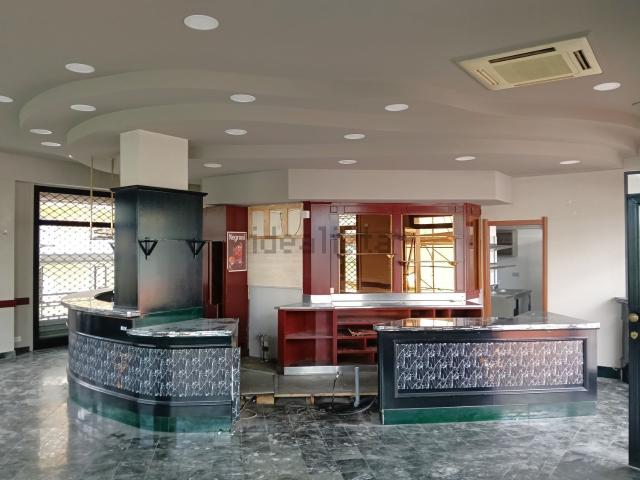 Locale in affitto di 158 m² in Piazza Ragusa