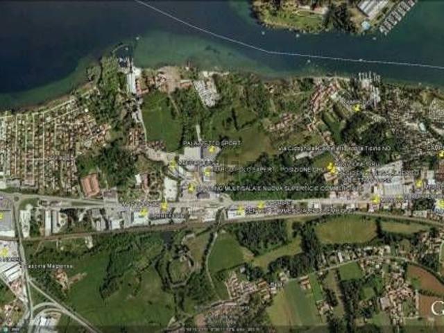 Locale in affitto di 1600 m² in Via Sempione, 157