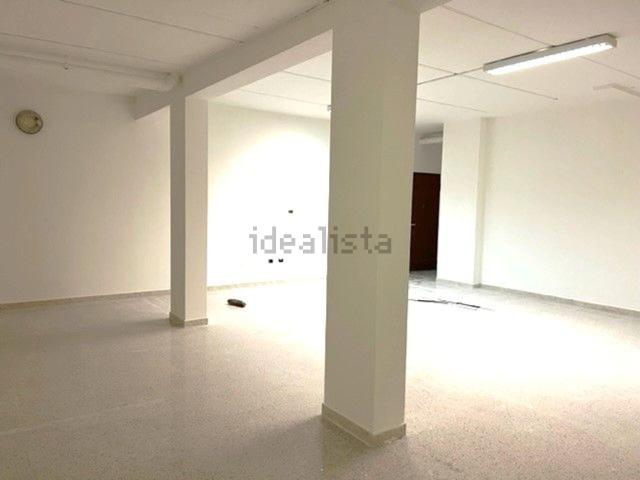 Locale in affitto di 160 m²