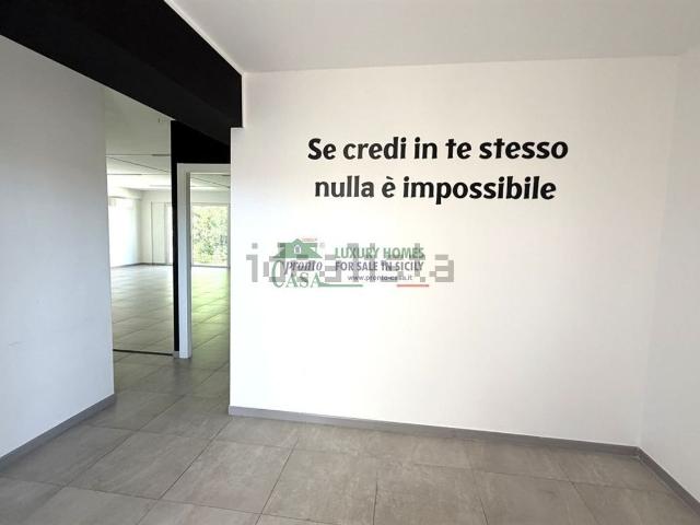 Locale in affitto di 160 m² in Via pastore Giulio