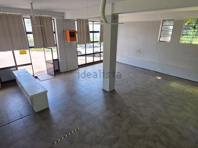 Locale in affitto di 160 m² in Via Cipriano Piccolpasso, 22