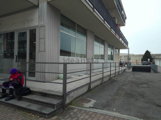 Locale in affitto di 160 m² in Via Giuseppe Mazzini, 8