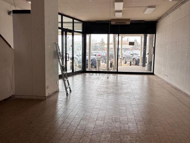 Locale in affitto di 163 m² in Via San Martino, 1