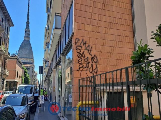 Locale in affitto di 164 m²