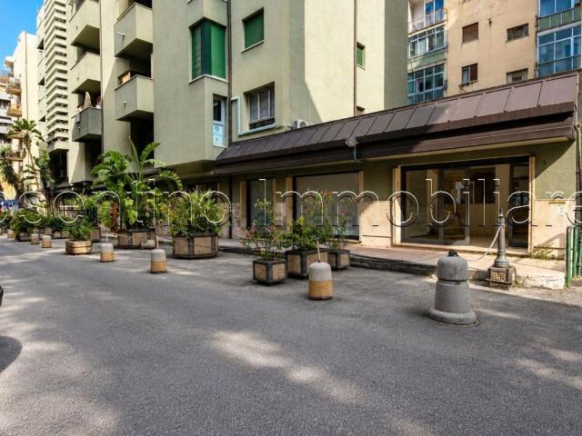 Locale in affitto di 165 m² in Via Vann&apos  Antò, 20