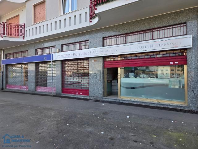 Locale in affitto di 165 m² in Via Vittorio Veneto