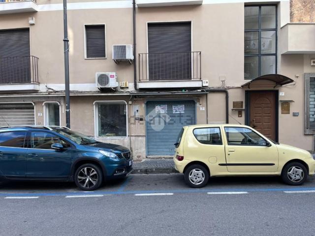 Locale in affitto di 16 m² in Via Aldo Moro, 7