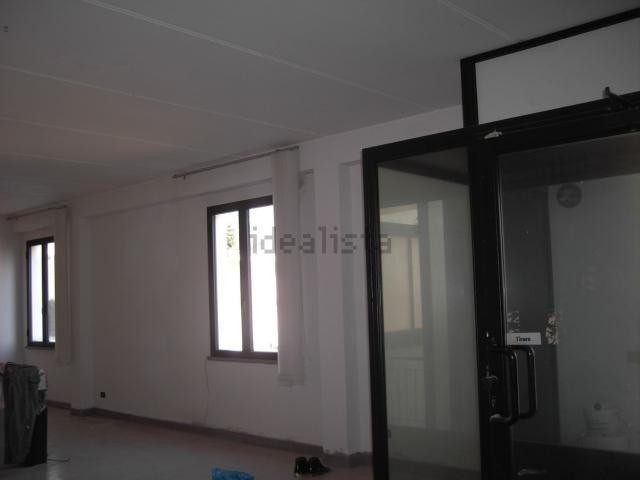 Locale in affitto di 170 m² in Via Valdera, Ponsacco, PI, 101