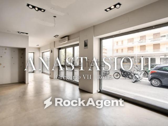Locale in affitto di 175 m² in Via Anastasio II, 159