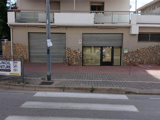 Locale in affitto di 175 m² in Corso Mazzini, 377