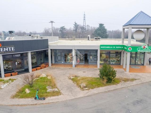 Locale in affitto di 180 m² in Via Gramsci, 98