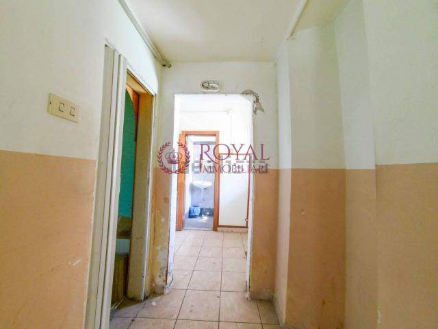 Locale in affitto di 180 m² in Via della Campana