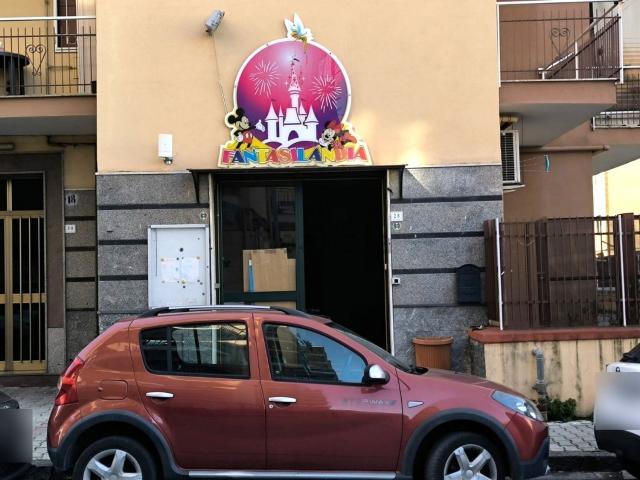 Locale in affitto di 180 m² in Via Professor G. Grimaldi, 24