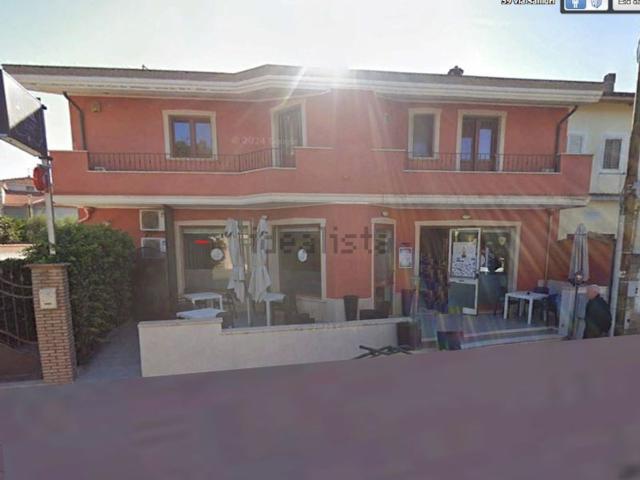 Locale in affitto di 180 m² in Strada Statale 293 di Giba, 40