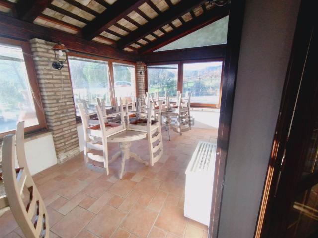 Locale in affitto di 18490 m²