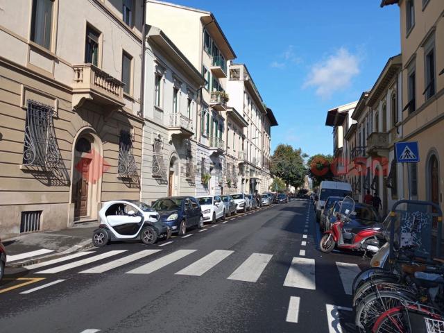 Locale in affitto di 185 m² in Via Capo di Mondo