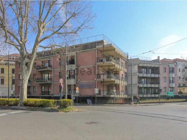 Locale in affitto di 185 m²