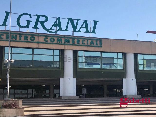 Locale in affitto di 185 m² in Via Mario Rigamonti, 100