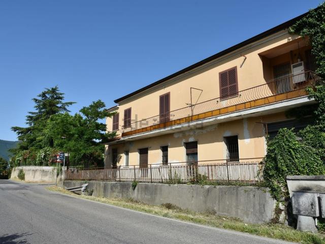Locale in affitto di 185 m² in Via San Francesco D&apos Assisi, 267