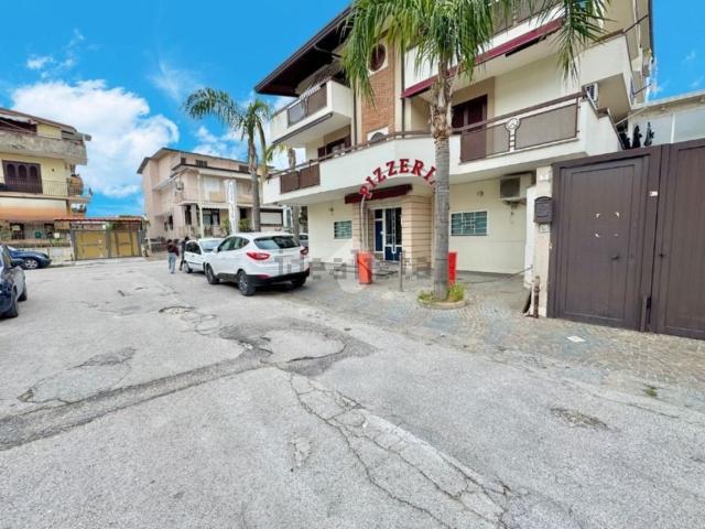 Locale in affitto di 188 m² in Via Don Minzoni, 1