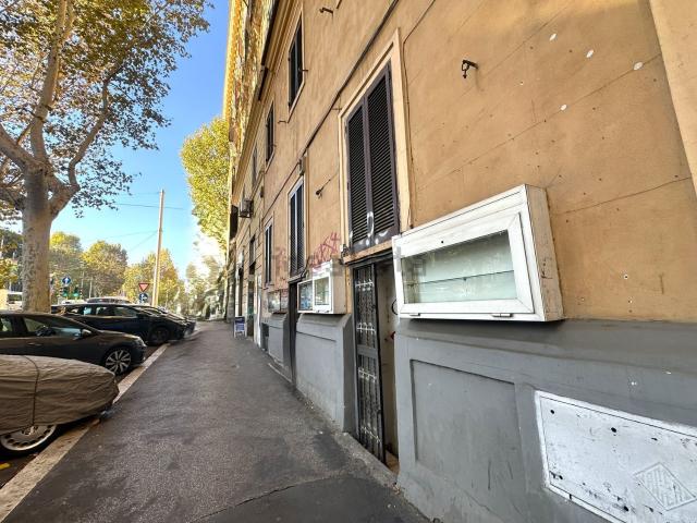Locale in affitto di 18 m² in Via Nomentana