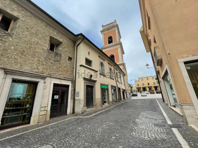 Locale in affitto di 18 m² in Via Roma, 17