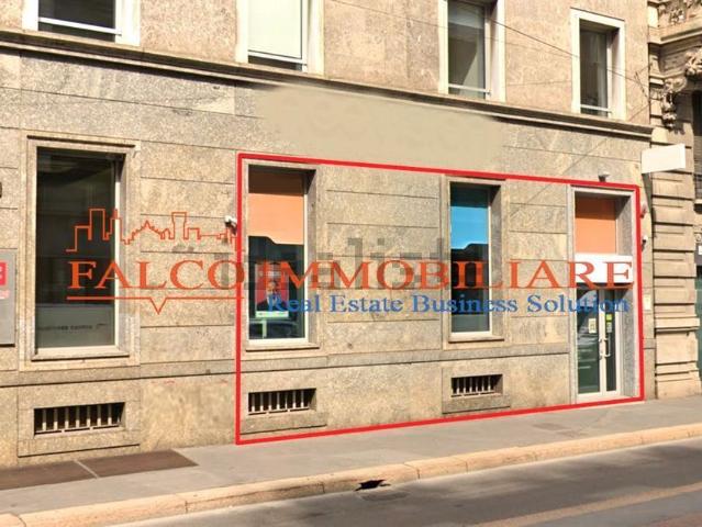 Locale in affitto di 190 m² in Corso Vercelli, 40