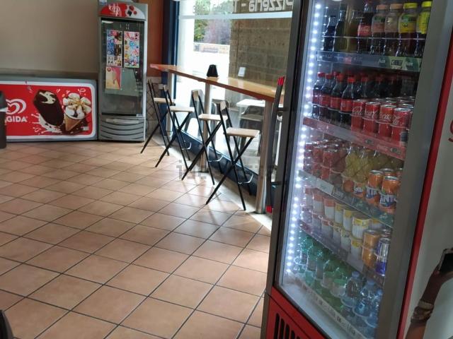 Locale in affitto di 192 m² in Via Tre Portoni