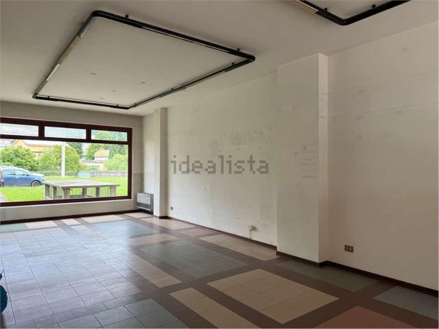 Locale in affitto di 199 m²