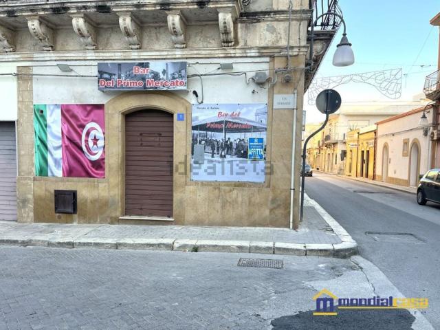 Locale in affitto di 19 m² in Via Durando, 1