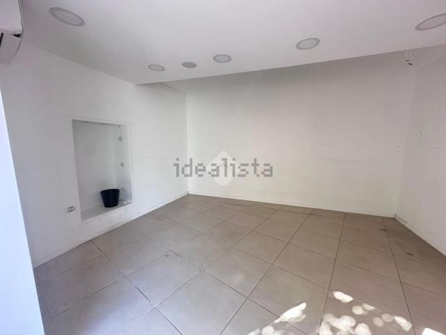 Locale in affitto di 23 m² in Corso Secondigliano