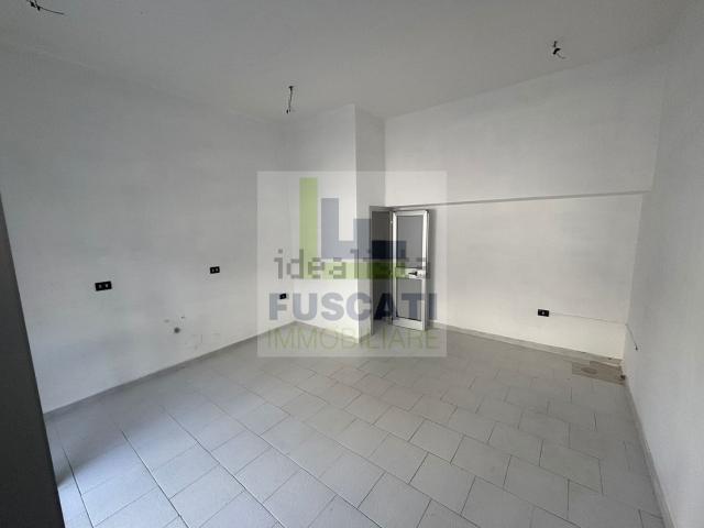 Locale in affitto di 23 m² in Via San Lorenzo, 21
