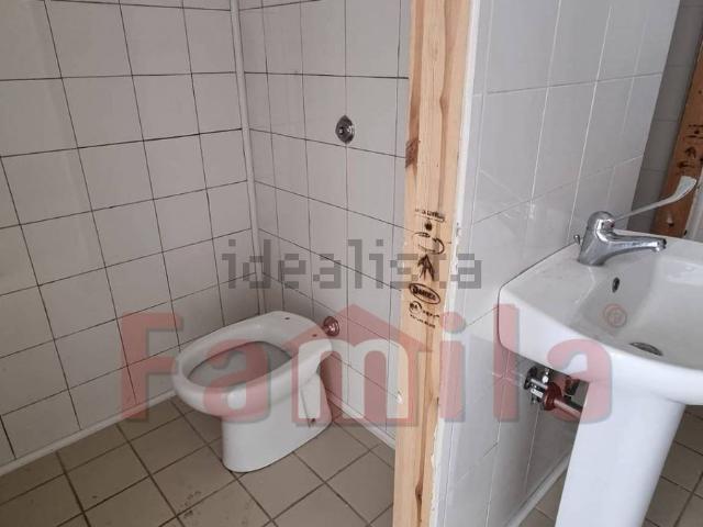 Locale in affitto di 200 m²