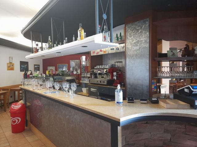Locale in affitto di 200 m² in Via Calestano, 246