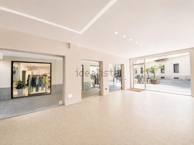 Locale in affitto di 200 m² in Via Giuseppe Garibaldi