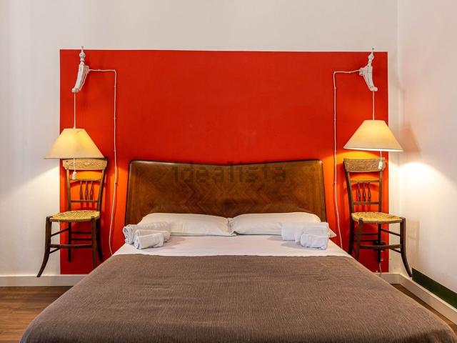 Locale in affitto di 200 m² in Via dell&apos Orologio, 56