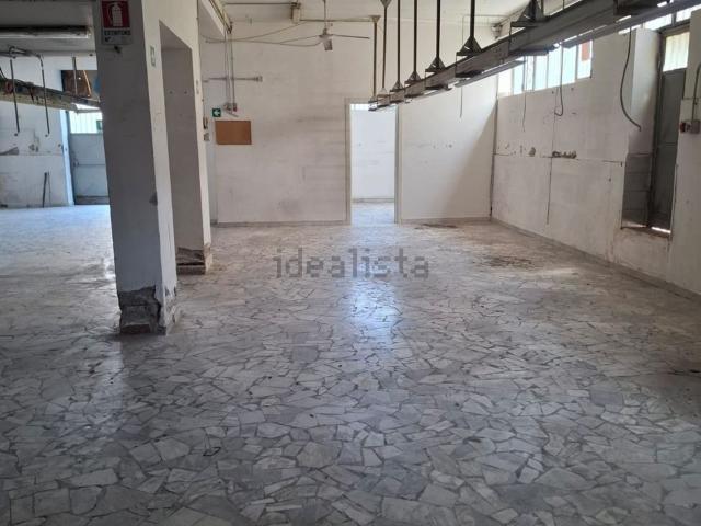 Locale in affitto di 200 m² in Via San Lorenzo