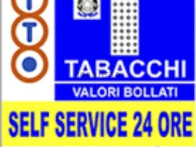 Locale in affitto di 200 m² in Via Roma