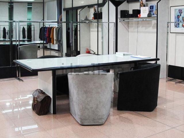 Locale in affitto di 200 m² in Corso Spagna