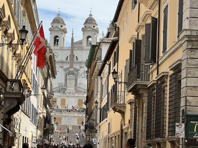 Locale in affitto di 200 m² in Piazza di Spagna